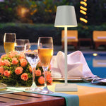 Wireless dimmable table lamp